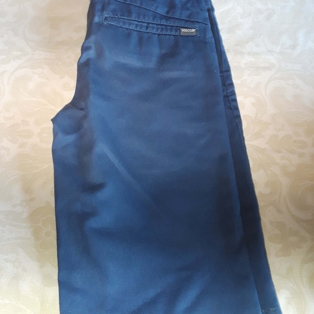 Boys Volcom shorts
